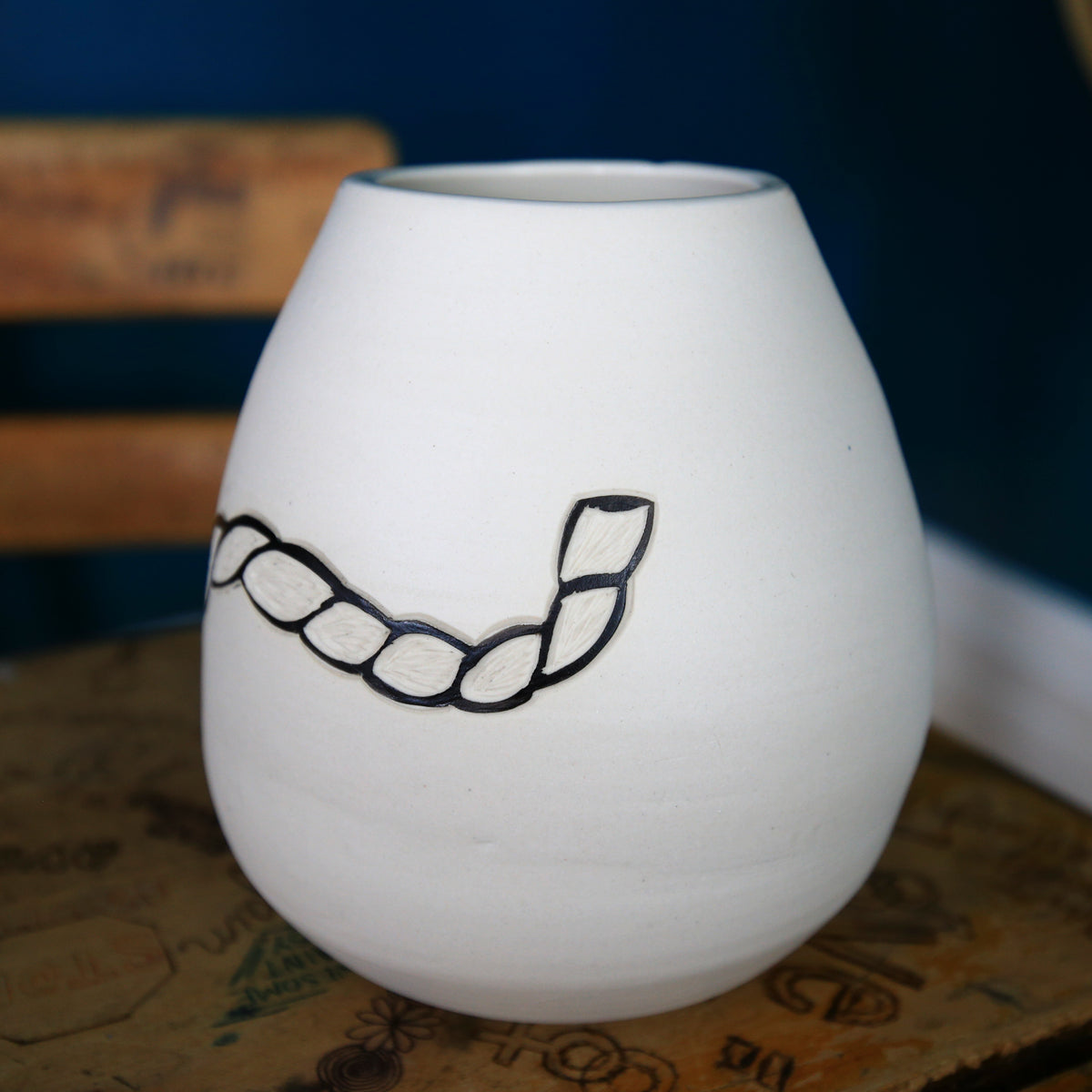 Black and White Placenta Vase